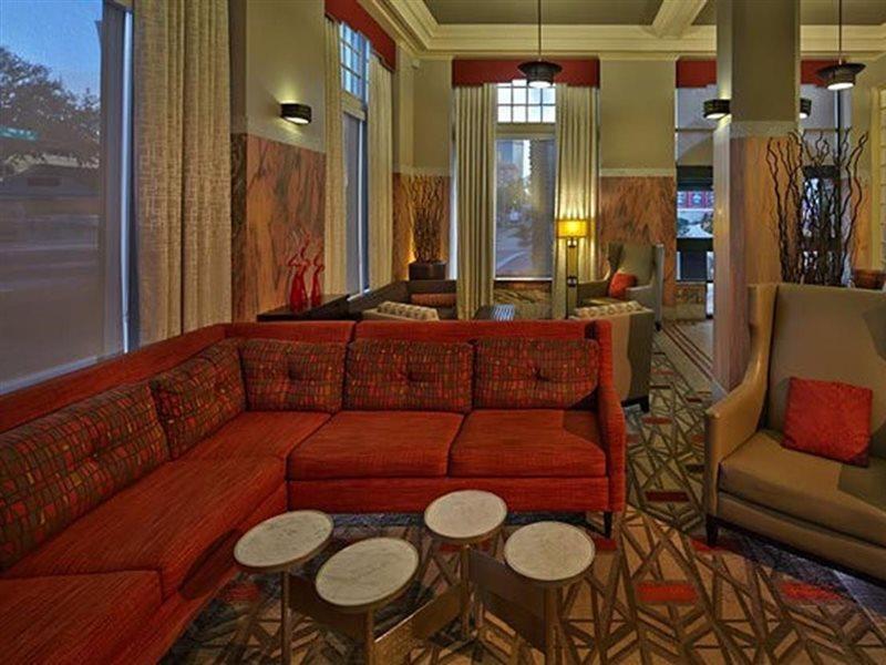 Courtyard By Marriott St. Petersburg Downtown Hotel Exterior photo